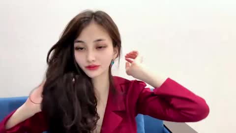 Niu online show from February 2025 06:44:02 PM