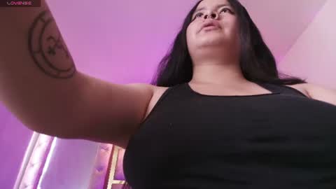  V I C T O R I A   online show from June 2026 07:05:01 PM