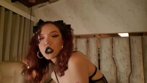 Snapshot of nix_wolf chatting on November 2025 03:18:02 AM Nixx online show from November 2025 03:18:02 AM