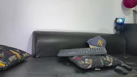 Snapshot of nixon347932 chatting on December 2024 09:09:02 AM Nicolas Muscle online show from December 2024 09:09:02 AM