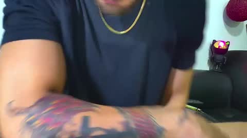 Snapshot of nixon347932 chatting on December 2024 03:12:01 AM Nicolas Muscle online show from December 2024 03:12:01 AM