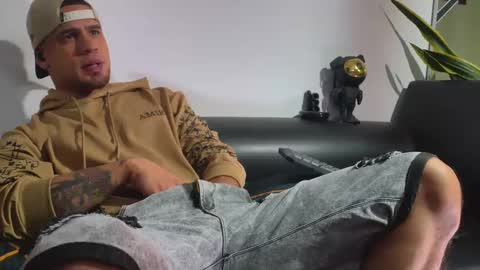 Snapshot of nixon347932 chatting on October 2025 04:45:01 AM Nicolas Muscle online show from October 2025 04:45:01 AM