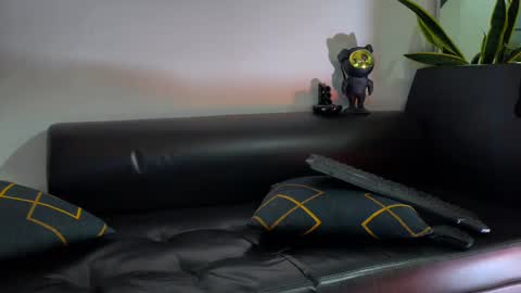 Snapshot of nixon347932 chatting on October 2025 08:09:02 PM Nicolas Muscle online show from October 2025 08:09:02 PM