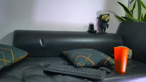Snapshot of nixon347932 chatting on October 2025 05:18:02 AM Nicolas Muscle online show from October 2025 05:18:02 AM