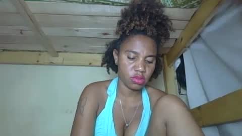 Snapshot of njarinisitraka chatting on December 2025 07:19:02 PM njarinisitraka online show from December 2025 07:19:02 PM