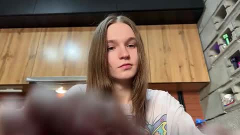 Tears Lora online show from November 2025 09:31:01 AM