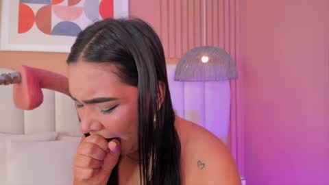 Noa online show from May 2026 03:02:01 AM