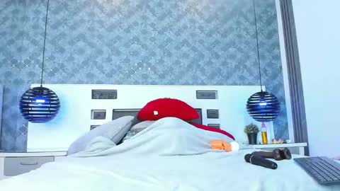 Snapshot of noabrowm chatting on February 2025 05:51:02 PM noah online show from February 2025 05:51:02 PM