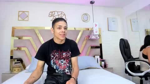 Zoe  online show from March 2026 01:27:02 PM