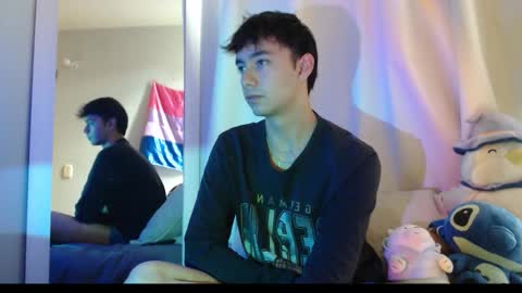 Noah Blaze online show from November 2025 06:42:02 PM