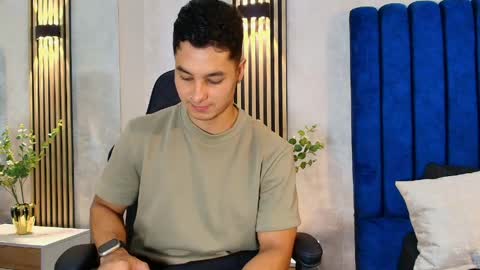 Noah online show from May 2026 05:45:02 PM