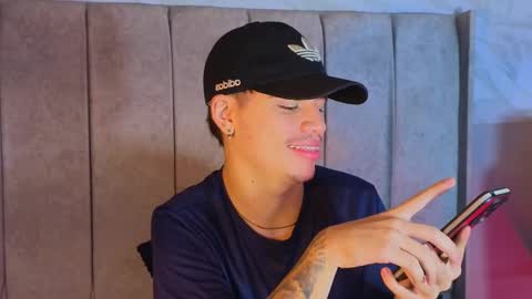 NOAH  online show from February 2025 07:45:02 AM