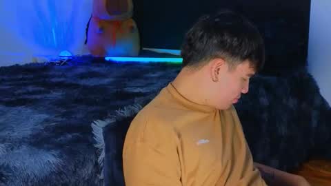 NOAH  online show from September 2025 01:52:01 AM