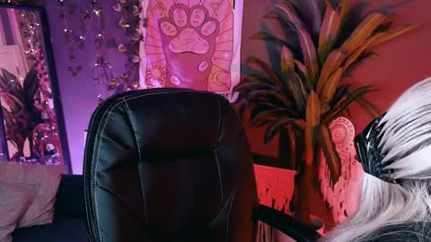 REAL name LiaDM are always open online show from April 2026 01:52:01 PM