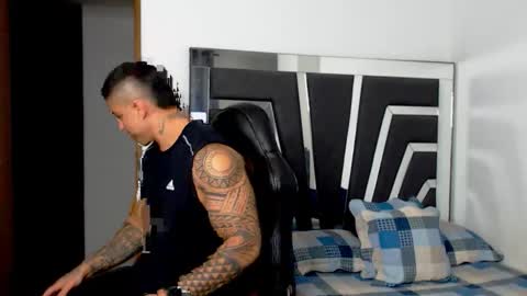 Noah Harris01 online show from April 2026 04:24:02 AM