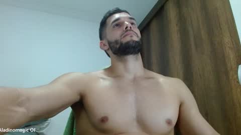 Snapshot of noah_jhonsonn chatting on March 2026 03:25:02 AM Noah online show from March 2026 03:25:02 AM