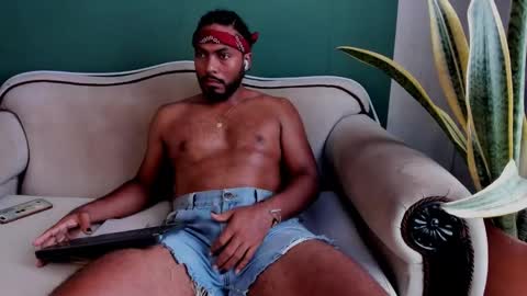 Noah online show from February 2025 05:17:02 PM