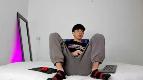 Noah online show from September 2025 08:31:02 PM