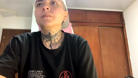 noah hehim    online show from January 2025 04:13:01 AM