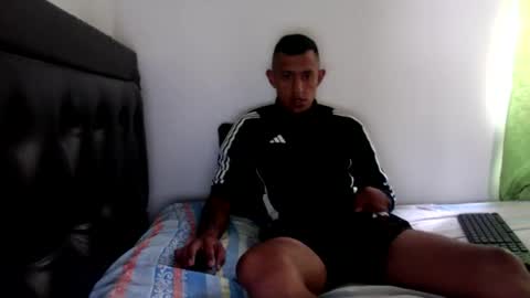 Snapshot of noah_roberts_ chatting on March 2026 05:40:01 PM Noah online show from March 2026 05:40:01 PM