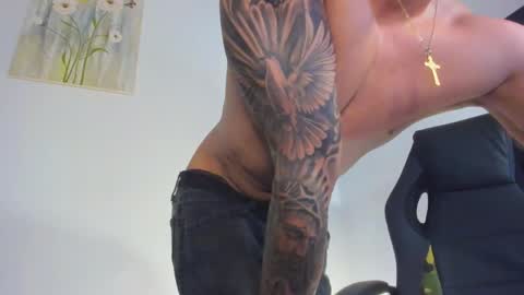 noah_sins_ online show from April 2026 05:54:02 AM