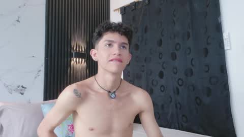 noah tyler  online show from May 2026 07:10:02 PM