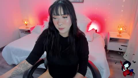 Snapshot of noahcryptic chatting on October 2025 07:16:01 AM Noah online show from October 2025 07:16:01 AM