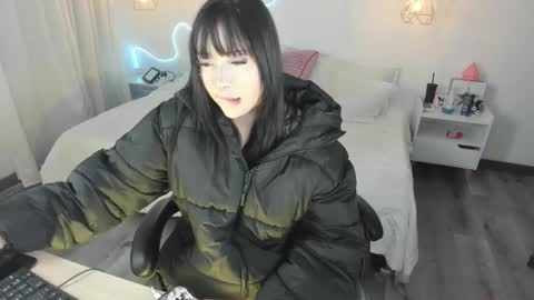 Snapshot of noahcryptic chatting on February 2026 06:26:01 AM Noah online show from February 2026 06:26:01 AM