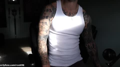 Noah Fitt online show from July 2026 01:43:01 AM