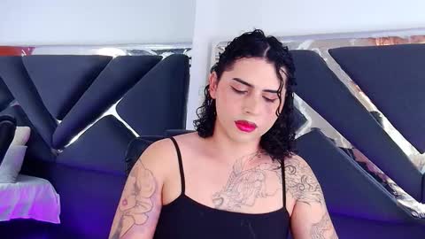 noahmonroe_11 online show from September 2025 09:20:02 PM