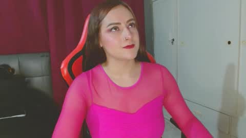 Snapshot of noamartin_ chatting on December 2024 11:57:01 PM Noamartin online show from December 2024 11:57:01 PM