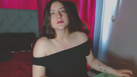 Snapshot of noamartin_ chatting on September 2025 10:11:02 PM Noamartin online show from September 2025 10:11:02 PM