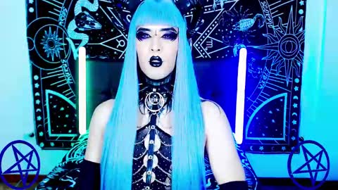 caroline online show from February 2025 04:08:02 AM