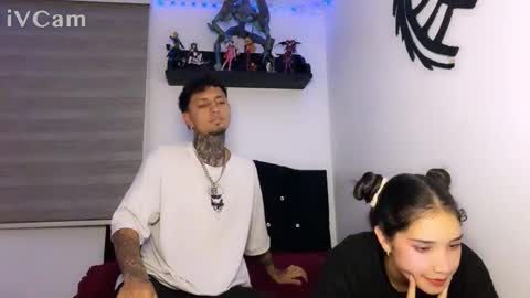 Snapshot of nocturnallovers_ss chatting on November 2025 05:17:01 AM Jean Y Isa online show from November 2025 05:17:01 AM