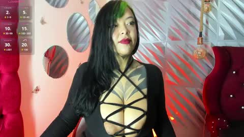 Snapshot of nocturnapsy chatting on May 2026 08:48:01 PM Alisson online show from May 2026 08:48:01 PM