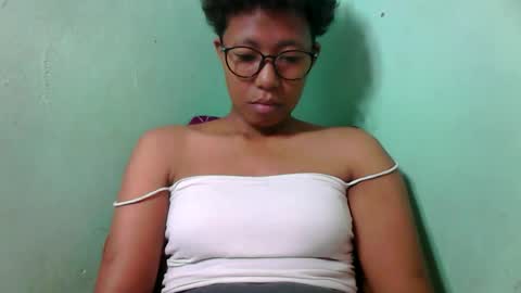 Snapshot of noella711128 chatting on October 2025 08:15:01 AM noella711128 online show from October 2025 08:15:01 AM