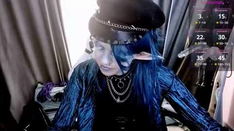 Snapshot of noellegothicshadow chatting on October 2025 10:19:01 PM Elly online show from October 2025 10:19:01 PM