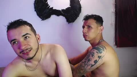 noha_and_iam1 online show from May 2026 12:35:01 PM
