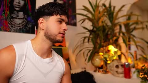 kevin online show from March 2026 09:33:01 PM