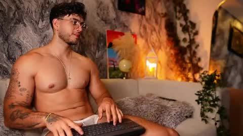 kevin online show from May 2026 07:56:02 PM