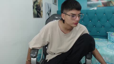 Noha Scott online show from December 2024 11:02:02 PM