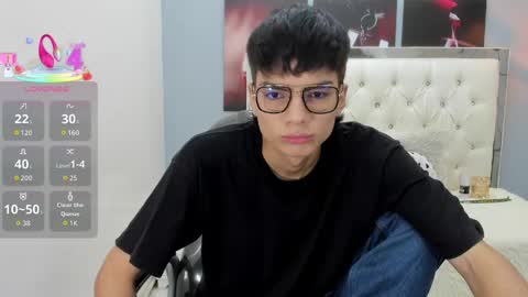 Noha Scott online show from April 2026 10:54:02 PM