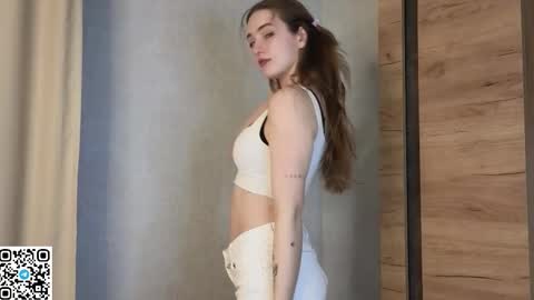 Snapshot of noirastrya chatting on February 2026 06:12:02 AM Sophie online show from February 2026 06:12:02 AM