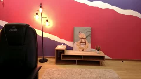 noirwhisper online show from November 2025 06:28:02 PM