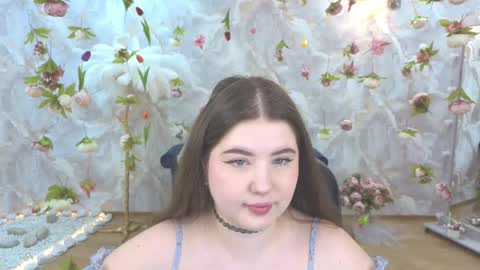 noirwhisper online show from May 2026 06:23:02 PM