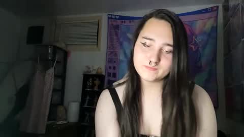 Snapshot of nonbinarybeauty20 chatting on January 2025 09:47:01 AM nonbinarybeauty20 online show from January 2025 09:47:01 AM