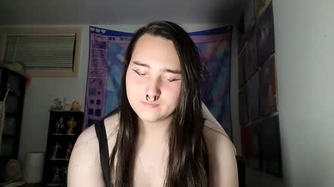 Snapshot of nonbinarybeauty20 chatting on January 2025 01:17:02 PM nonbinarybeauty20 online show from January 2025 01:17:02 PM