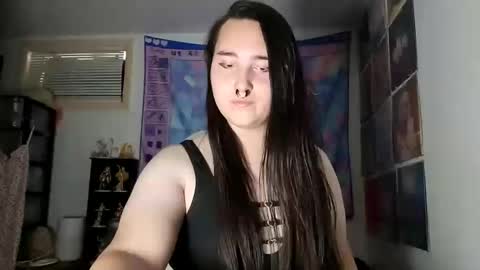 Snapshot of nonbinarybeauty20 chatting on January 2025 06:54:01 PM nonbinarybeauty20 online show from January 2025 06:54:01 PM