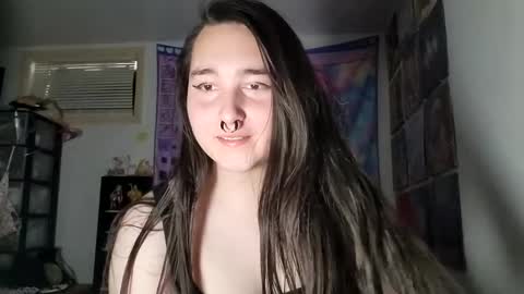 Snapshot of nonbinarybeauty20 chatting on February 2025 07:58:02 PM nonbinarybeauty20 online show from February 2025 07:58:02 PM