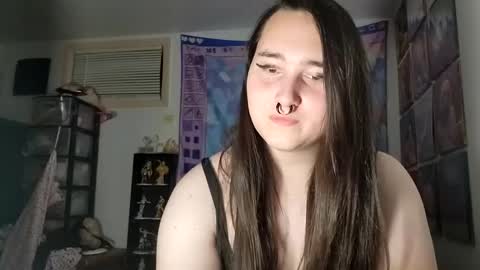 Snapshot of nonbinarybeauty20 chatting on March 2025 08:00:01 AM nonbinarybeauty20 online show from March 2025 08:00:01 AM